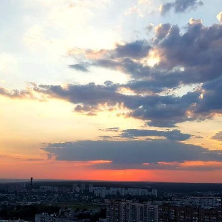 Панарамный Вид 25 Этаж В Бизнесс - Классе ハルキウ エクステリア 写真